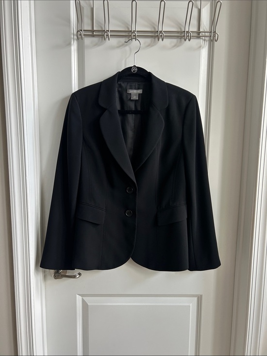 Ann Taylor Jackets & Blazers - Women's Black Tailored Blazer - Ann Taylor